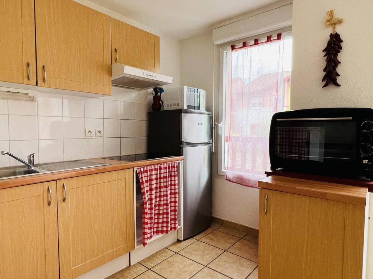 Appartement F2 A Cambo-Les-Bains Avec Piscine, Proche Thermes, Terrasse Et Parking - Fr-1-495-36 ภายนอก รูปภาพ
