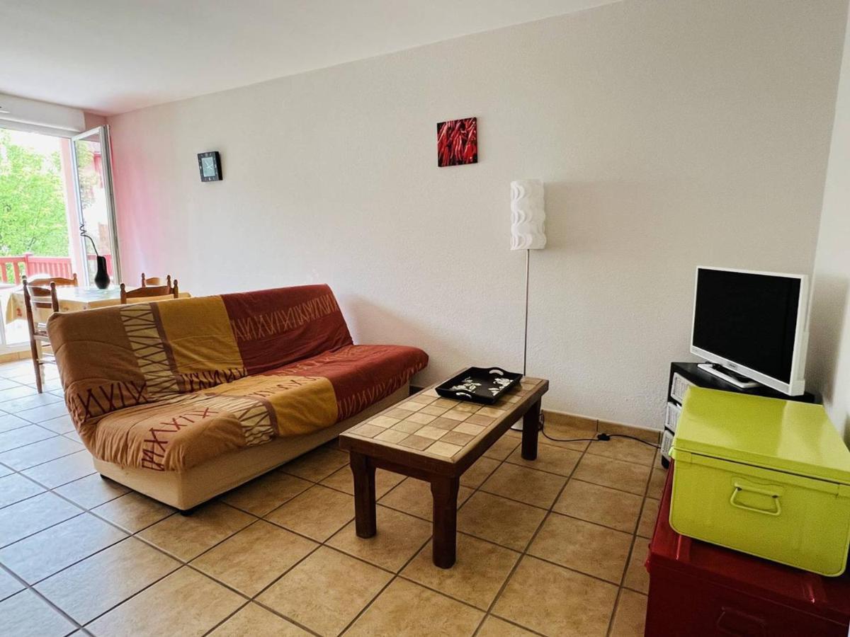 Appartement F2 A Cambo-Les-Bains Avec Piscine, Proche Thermes, Terrasse Et Parking - Fr-1-495-36 ภายนอก รูปภาพ