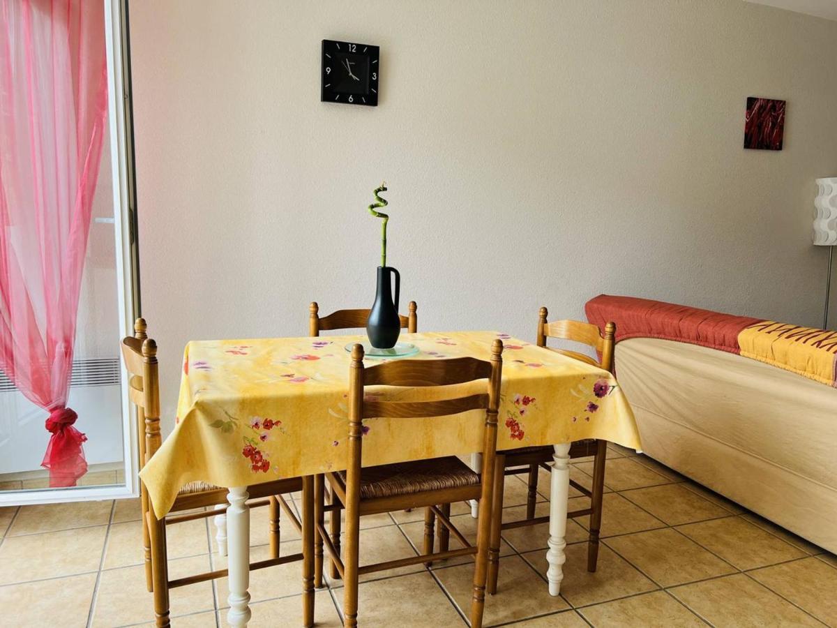 Appartement F2 A Cambo-Les-Bains Avec Piscine, Proche Thermes, Terrasse Et Parking - Fr-1-495-36 ภายนอก รูปภาพ