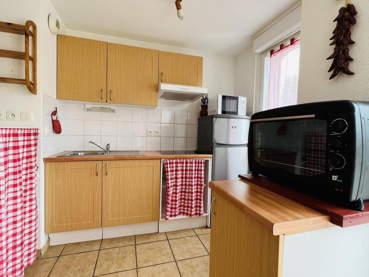 Appartement F2 A Cambo-Les-Bains Avec Piscine, Proche Thermes, Terrasse Et Parking - Fr-1-495-36 ภายนอก รูปภาพ